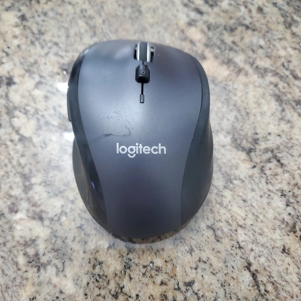 Logitech Wireless Mouse - Black